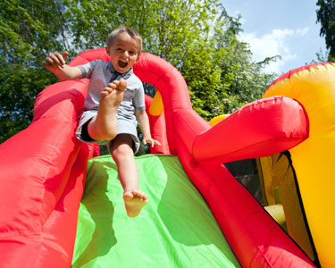 Kids San Antonio: Inflatables and Attractions - Fun 4 Alamo Kids