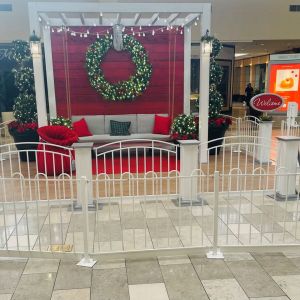 11/11-12/24 North Star Mall Santa's in Town