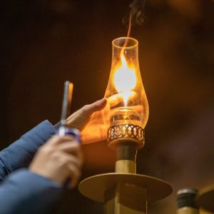 12/16 Chanukah at the Historic Pearl